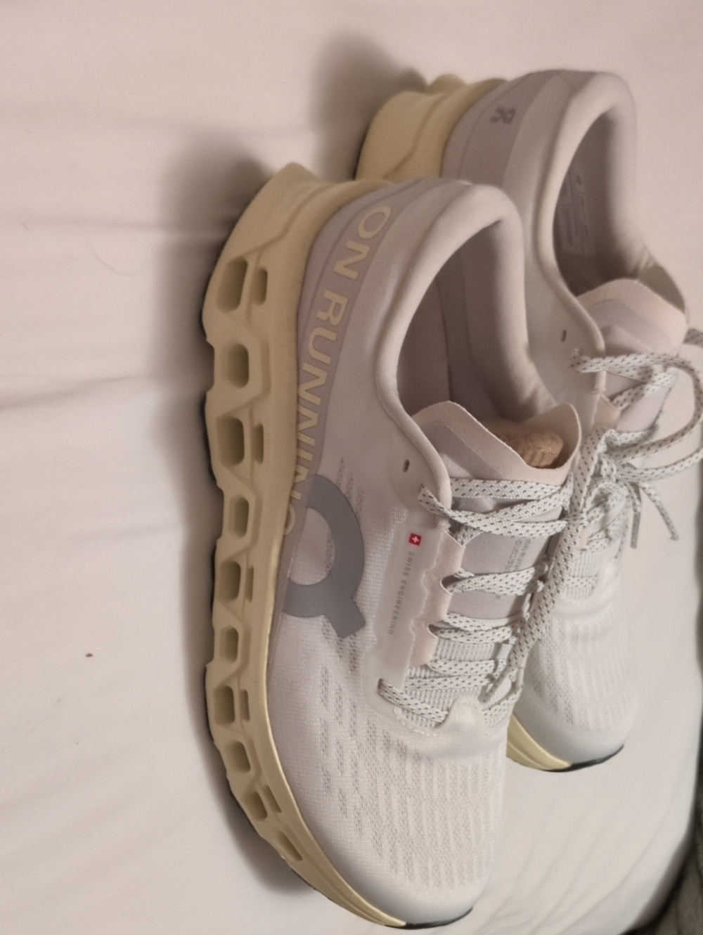 ON Men's Cloudmonster 3 In Ivory Lightlime Size 44 - Us 10